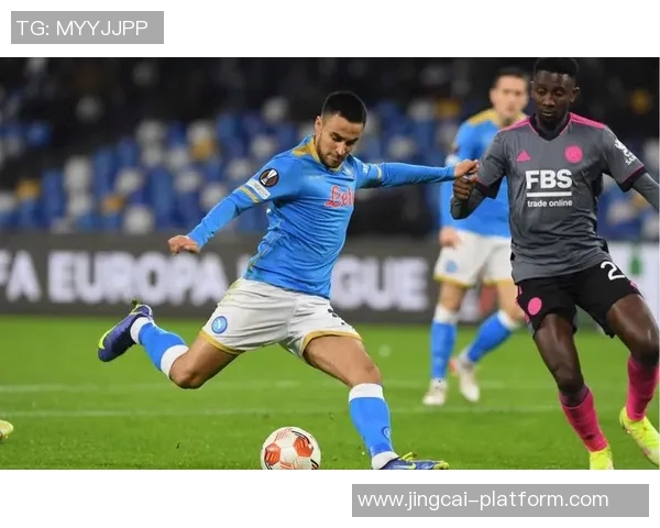 波尔图与那不勒斯友谊赛战成平局惊险时刻引发全场热烈反响